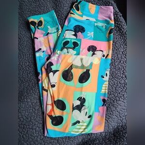 LuLuRoe Minnie Mouse NWOT Adult OS Leggings